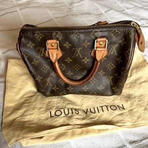 Louis Vuitton speedy 25 monogram
